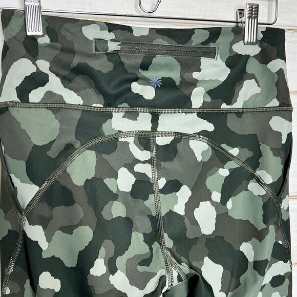 Athleta Lightning Green Camo 7/8 Tight Athletic Leggings Size Small - Picture 6 of 15